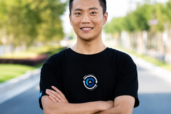 Momenta Global CEO Targets Profitability by 2028 as Autonomous Driving Race Accelerates