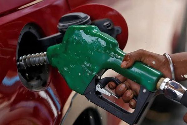 Nigeria Weighs ₦1,350 Petrol Price Cap as Fuel Costs Surge